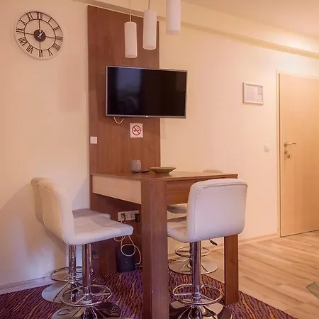 Apartment Zvoncica, Vin